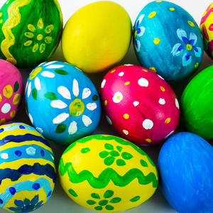PRATITE OVE SAVETE I SVAKO ĆE IZGLEDATI PREDIVNO: Evo šta sve MORATE da znate ako PRVI PUT farbate jaja