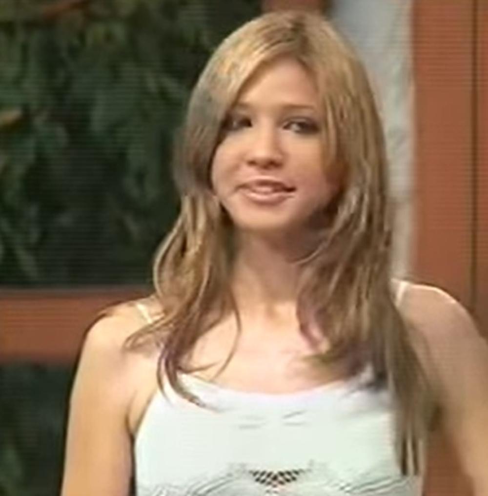 <p>Milica Todorović pojavila se u "Zvezdama Granda" 2003. godine na audiciji, a tada su svi već bili opčinjeni njenom bojom glasa.</p>