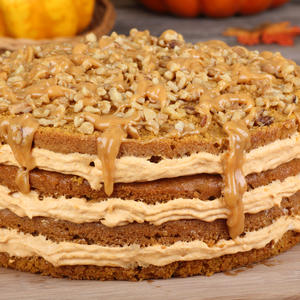 TREBA VAM UKUPNO 45 MINUTA ZA BOŽANSTVEN SLATKIŠ: Karamel torta od gotovih kora (RECEPT)