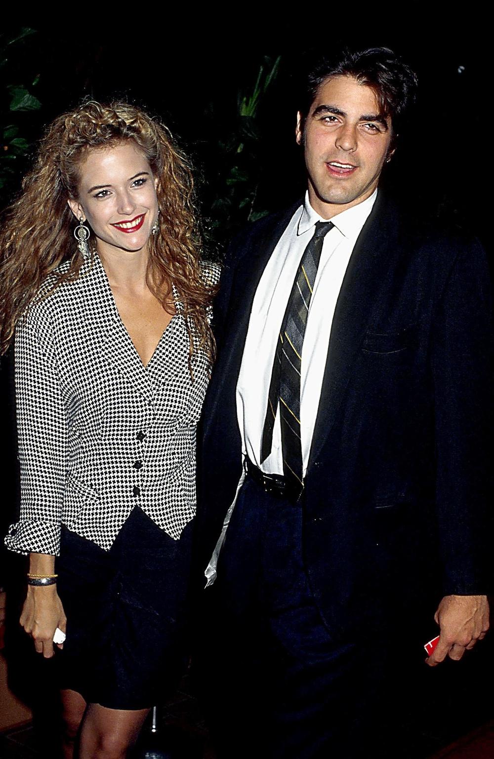 <p>Večiti zavodnik Džordž Kluni našao je porodičnu sreću kraj advokatice Amal Alamudin, ali još krajem osamdesetih hteo je "neraskidivu vezu" sa glumicom čija smrt je i dalje neprežaljena...</p>