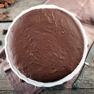 SAMO TRI SASTOJKA ZA ČAROLIJU UKUSA: Čokoladni čizkejk koji se pravi za 15 minuta (RECEPT)
