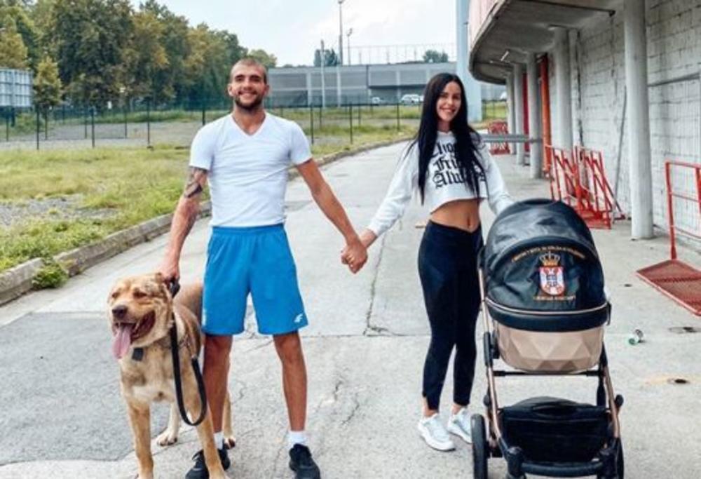 <p>Veljko Ražnatović objavio je na <em>Instagramu </em>prelepu fotografiju svoje supruge</p>