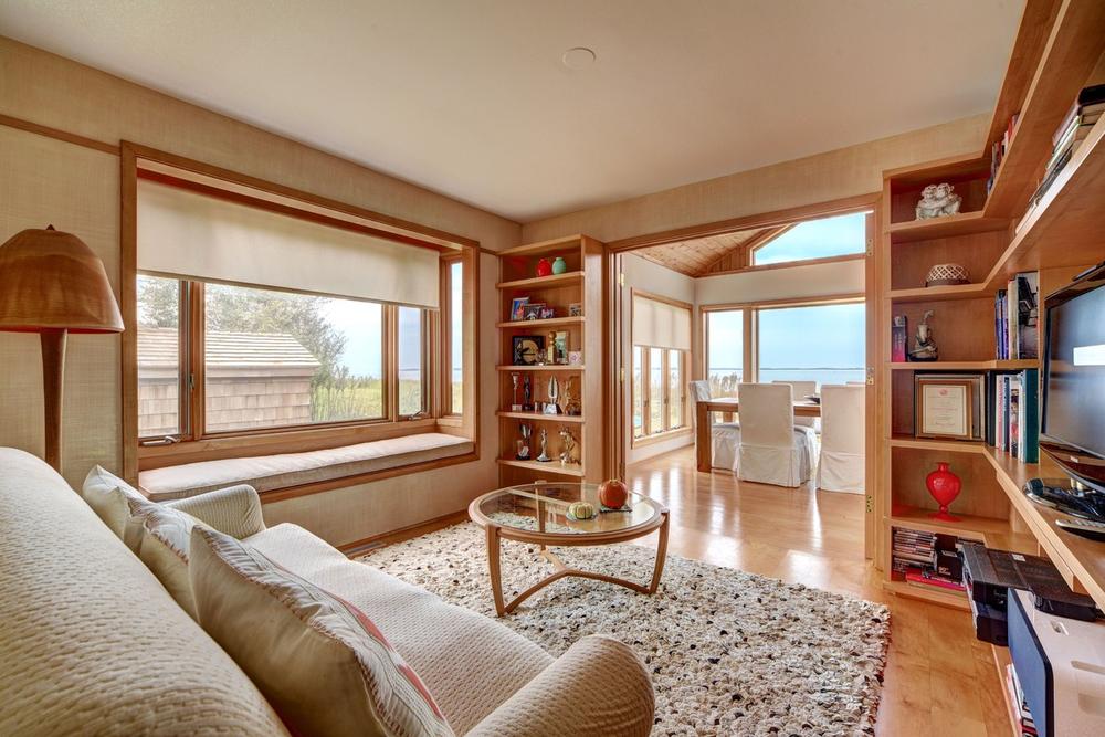 <p>Glumica<strong> Kim Katral </strong>prodaje svoju šarmantnu kuću sa divnim pogledom na okean, i to po ceni od 3,25 miliona dolara</p>