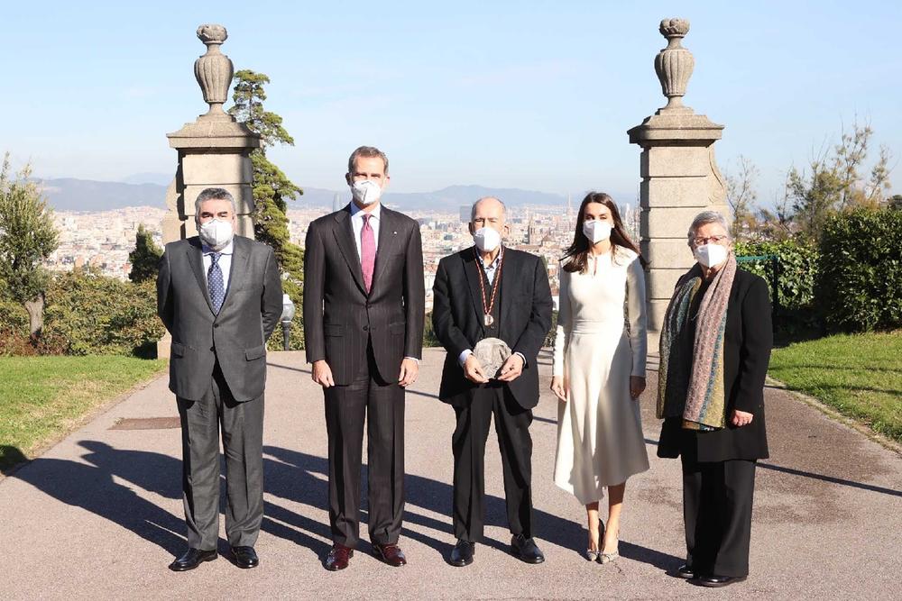 <p>Španski kraljevski par juče je uručio najprestižniju književnu nagradu u ovoj zemlji</p>