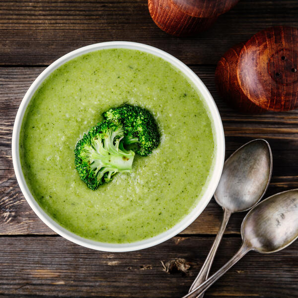 BRZO, ZDRAVO, "NA KAŠIKU": Krem supa od brokolija po receptu Marte Stjuart