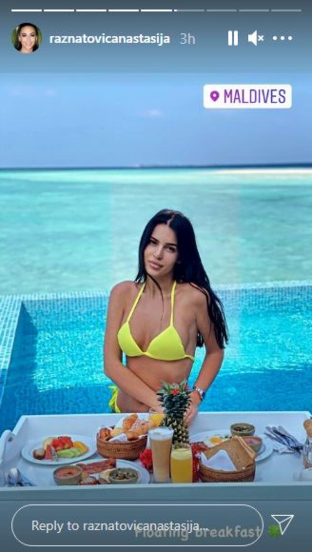 <p><br />
Ćerka Svetlane Ražnatović ovih dana boravi na Maldivima, a svaki dan bira drugačiji kupaći kostim i uvek izgleda kao da je uhvaćena na snimanu nekog editorijala!</p>