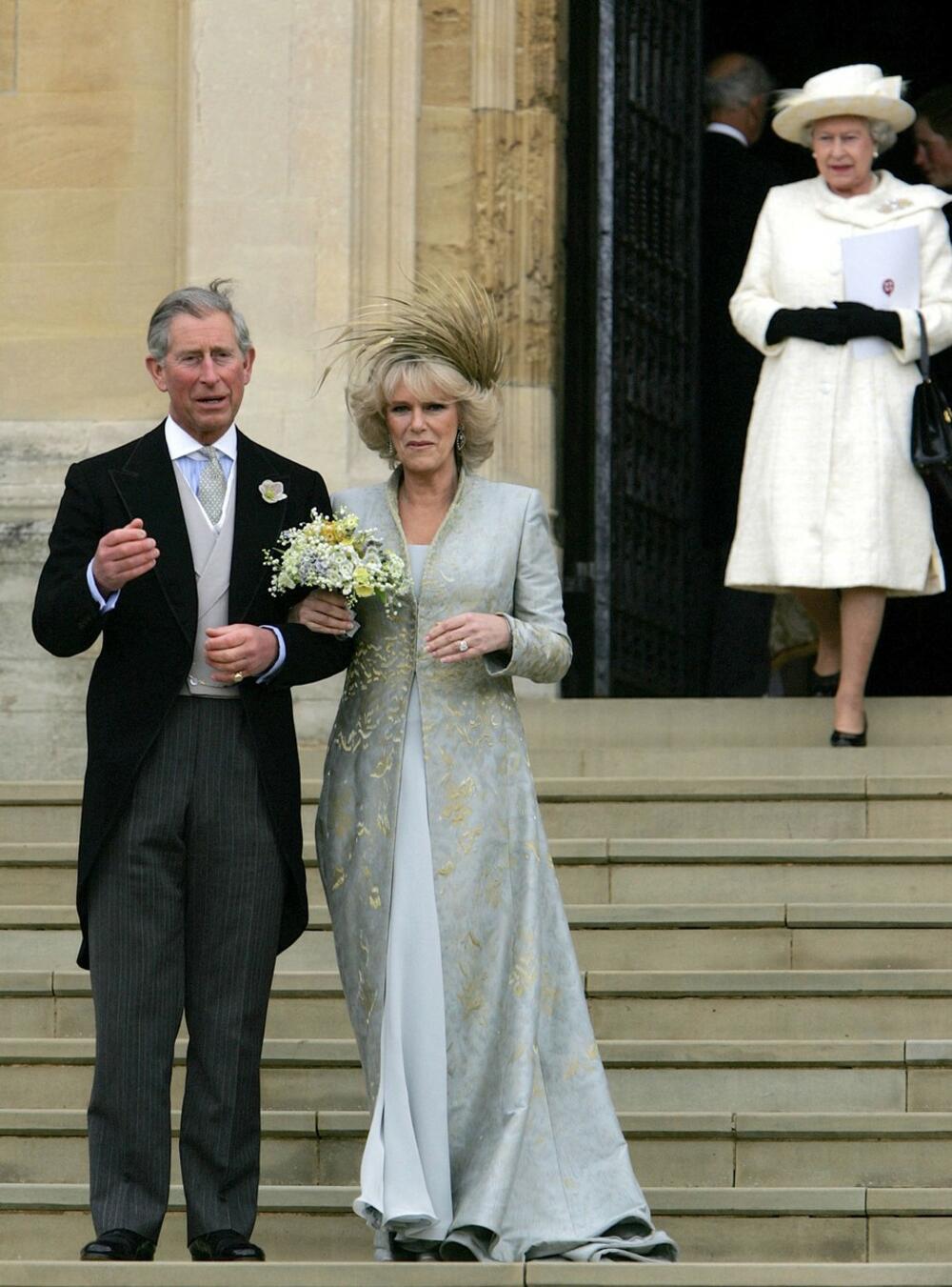 <p>Skromna svadbena ceremonija sa mnoštvom detalja koji ni dan-danas nisu po volji Kamili, supruzi i najvećoj ljubavi princa Čarlsa</p>