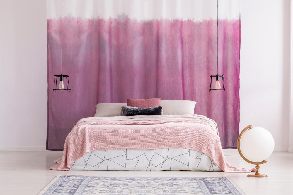 Ombre zavesa, roze, roze soba, enterijer