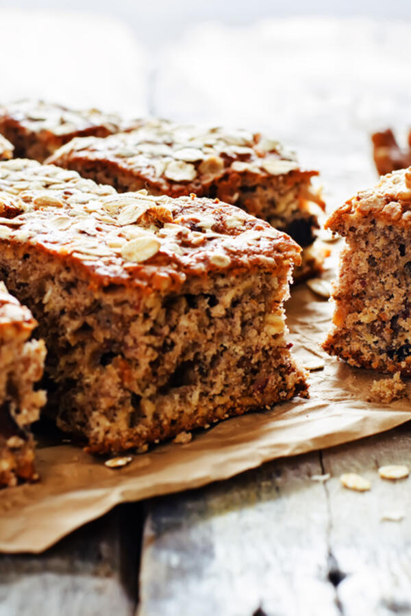 "Smuti, pa prospi" kolač sa orasima za Uskršnji post na vodi: Božanstvenog je ukusa, pravi se lako, a ostaje svež danima