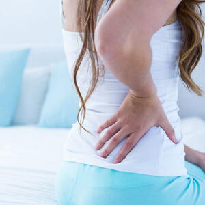 REŠITE SE TEGOBA: Da li ste znali da 70% žena i 80% muškaraca starosti od 30-60 godina pati od bolova u leđima?