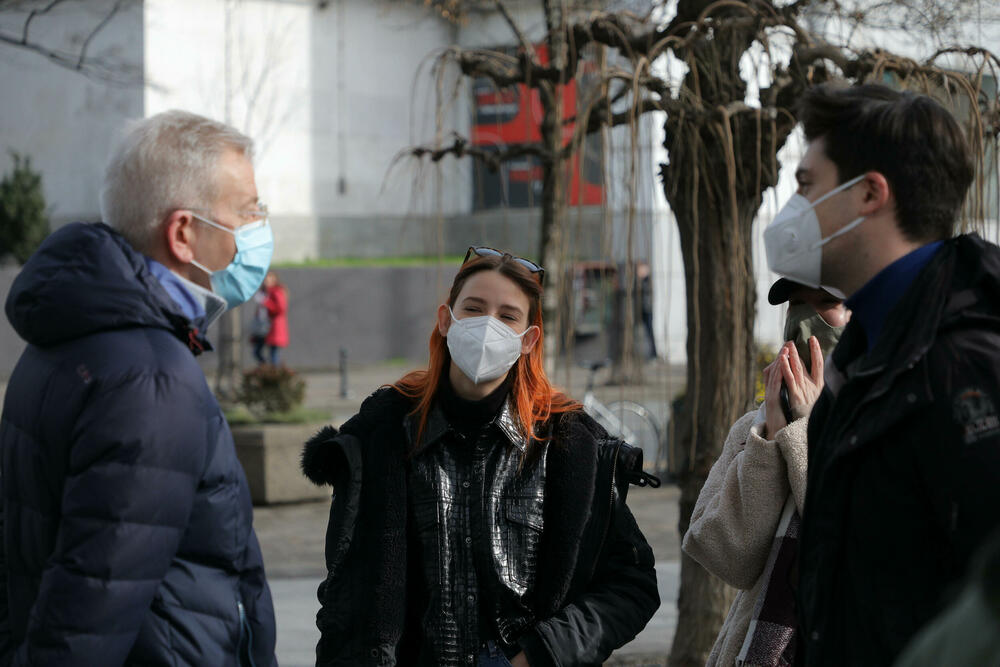 <p>Iako važi za jednog od najuspešnijih domaćih glumaca, o privatnom životu Branimira Brstine ne znamo mnogo toga</p>