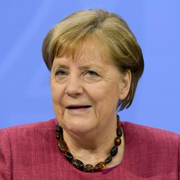 Uspeo je da pronađe put do njenog srca: Ovo je suprug najmoćnije žene 21. veka Angele Merkel