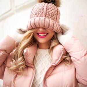 Inspiracija za decembar: 4 zimske jakne koje su trenutno na TRONU POPULARNOSTI u modnom svetu