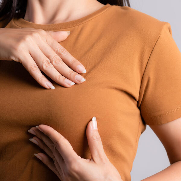 NIJE uvek alarm za uzbunu: 3 najčešća razloga za bolove u grudima kod žena