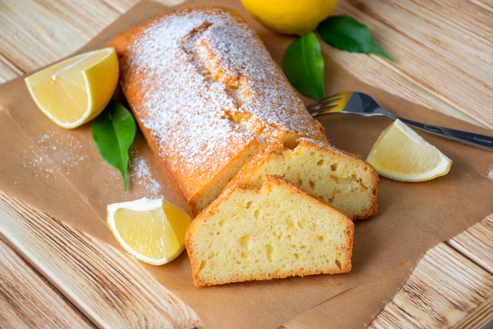 Hleb-kolač sa limunom po jednostavnom receptu