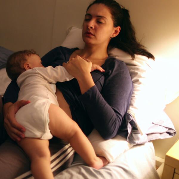 Od ovih brojki se vrti u glavi: Znate li koliko sati roditelji (ne) spavaju u prvoj godini bebinog života?