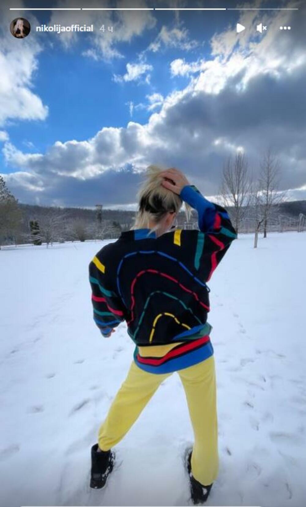 <p>Snežna idila na srpskim planinama mnogima je omiljena kada stignu zimski dani, a <strong>Nikolija Jovanović </strong>podelila je prelepe kadrove sa Bukulje</p>