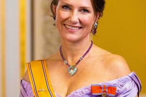 Neobičan život norveške princeze: Rasla uz priviđenja, udala se za šamana, bila u depresiji posle samoubistva prvog muža