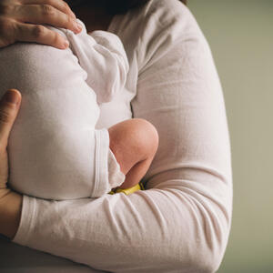 Krvarenje posle porođaja: 6 vrlo, vrlo važnih stvari koje svaka žena mora da zna