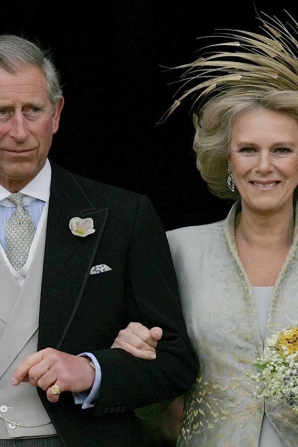 Bila je primorana, a njen sin je strepeo: Šta je kraljica Kamila morala da promeni od prvog dana kad ju je Čarls verio?