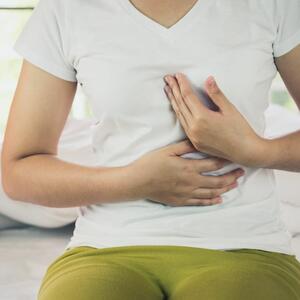 Stanite na put bolovima u grudima i stomaku na jednostavan način: 4 prirodna rešenja za problem sa gorušicom