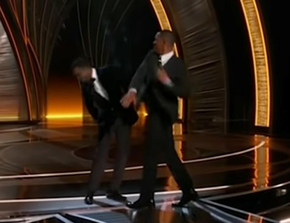 <p><strong>Džim Keri</strong> je još jedna poznata ličnost koja se našla na udaru nakon ceremonije dodele Oskara.</p>
