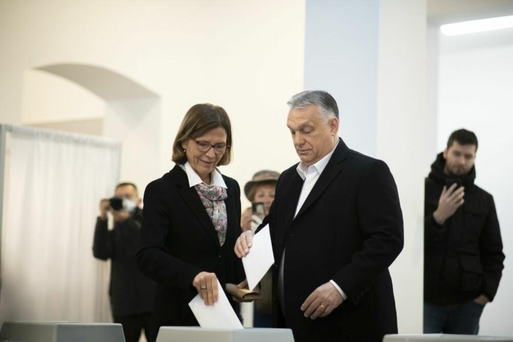 <p>Premijer Mađarske Viktor Orban često je pod okom regionalne javnosti, a često je u društvu supruge Aniko.</p>