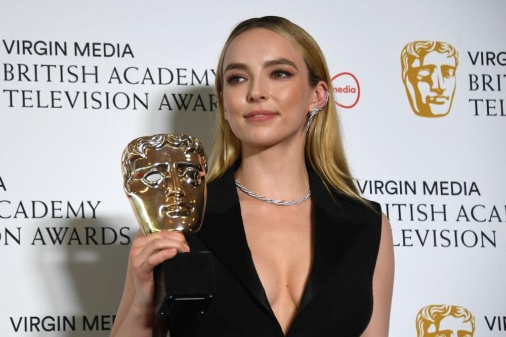 <p>U Velikoj Britaniji je juče održana dodela BAFTA televizijskih nagrada, a crvenim tepihom prodefilovao je veliki broj slavnih</p>