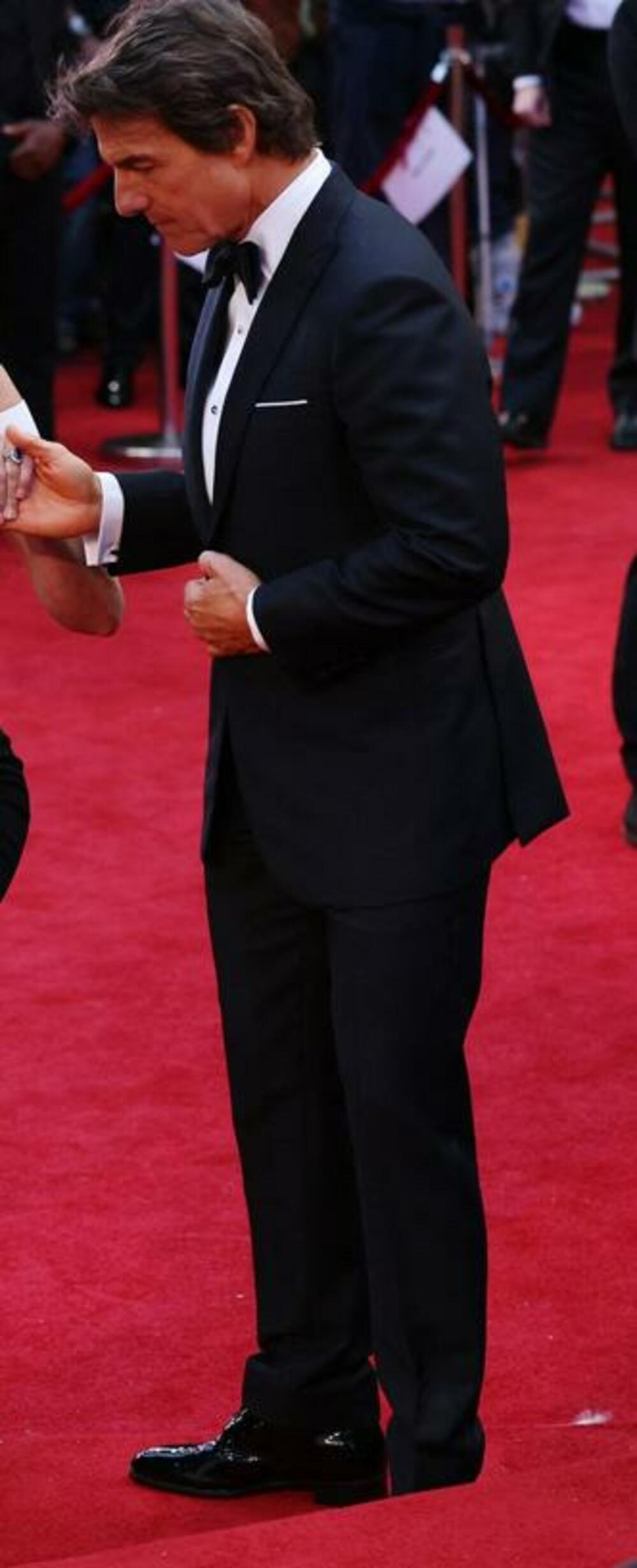<p>Kejt Midlton i princ Vilijam su bili gosti na svečanosti koja je upriličena povodom premijere filma "Top Gan: Maverik" na trgu Lejčester u Londonu.</p>