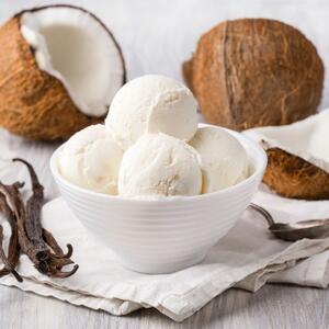 Nema jaja, za celu je porodicu i košta oko 500 dinara: Isprobajete osvežavajući DOMAĆI sladoled od kokosa
