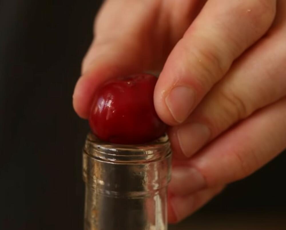 Trik za vađenje koštica iz trešnje i višnje