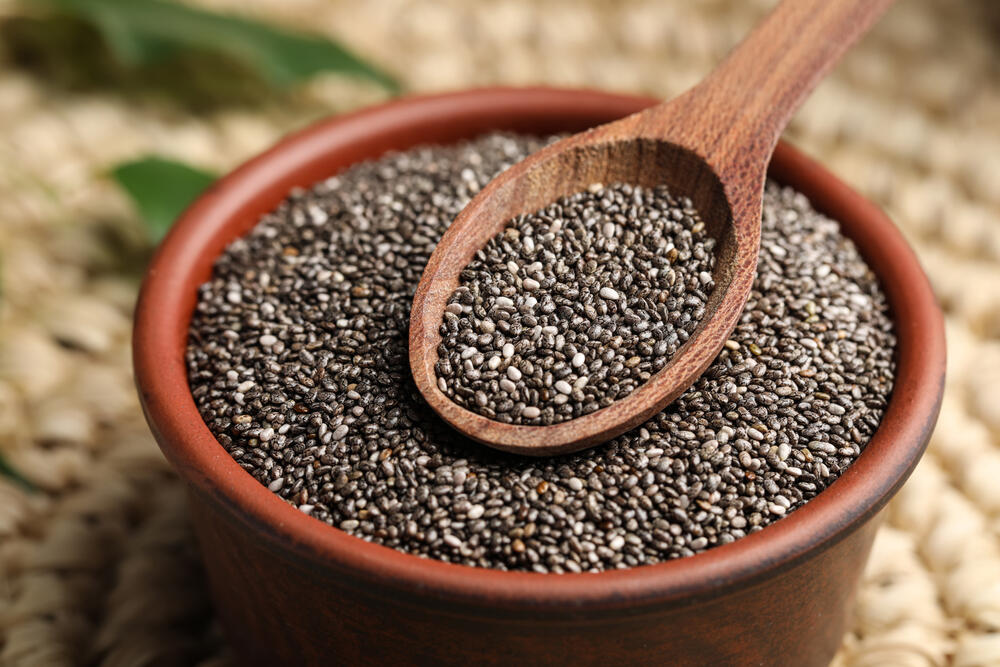 Čia semenke spadaju u namirnice koje sadrže najviše biljnih vlakana, odličnih za mršavljenje