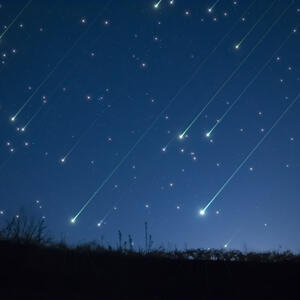 Večeras nas na nebu očekuje spektakl: Kiša meteora počine 22. jula, evo kad treba da pogledajte u nebo i ZAMISLITE ŽELJU