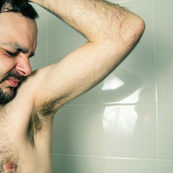 Ne pomaže ni redovna higijena: Recite STOP znojenju i neprijatnim mirisima!