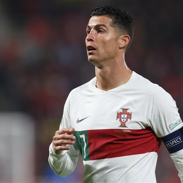 "LEPŠI SAM OD NJEGA!" Kristijano Ronaldo na kritike čuvenog kolege odgovorio kao uvređeno dete