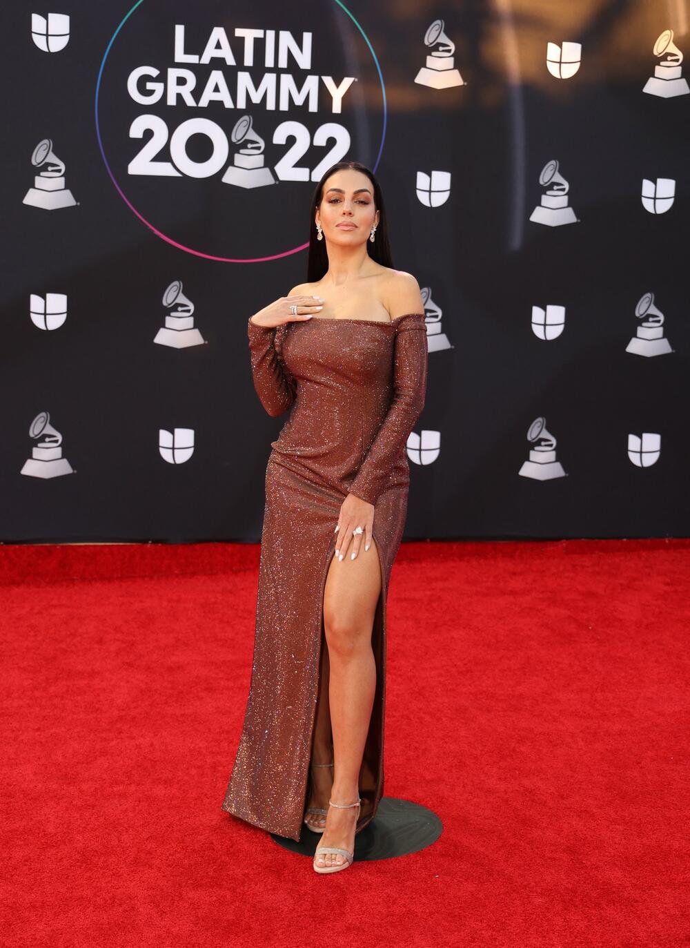 <p><strong>Georgina Rodrigez </strong>je prisustvovala dodeli <em>Latin Grammy </em>nagrada u Las Vegasu.</p>