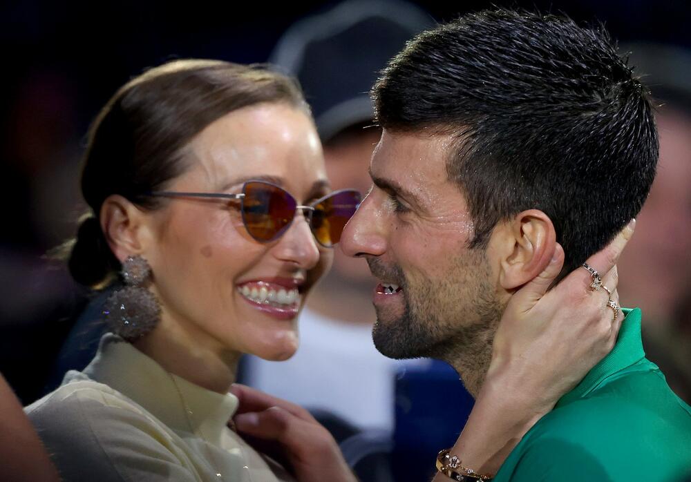 Jelena i Novak Đoković posle jedne njegove pobede