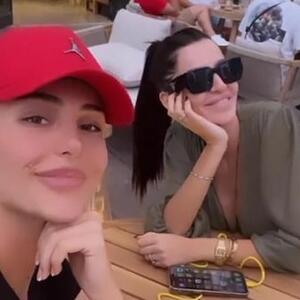 Nekada se šuškalo da će se oroditi: Ana Rajković i Anastasija Ražnatović pokazale kako se provode u Kataru