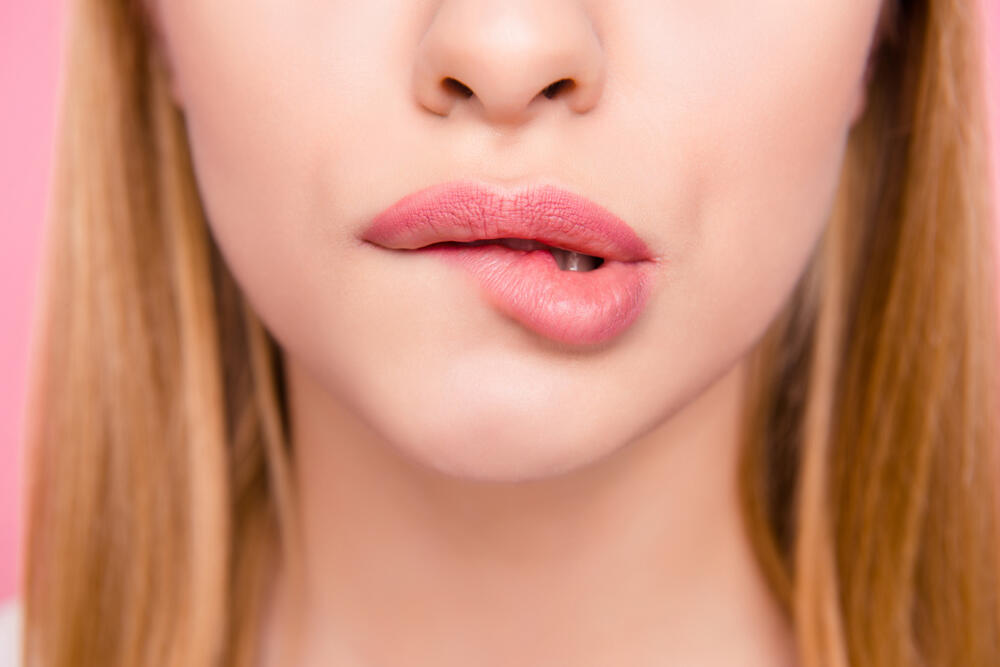 Ispucale usne mogu da ukažu na manjak vitamina B6