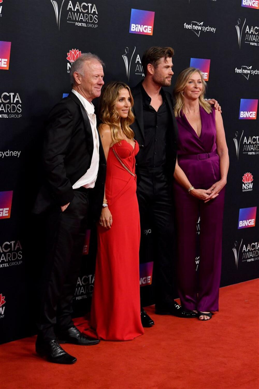 <p>Plavokosa lepotica koja nas je oduševila u jednoj od najpopularnijih španskih serija već 12 godina uživa u svojoj ljubavnoj bajci s australijskim glumcem</p>