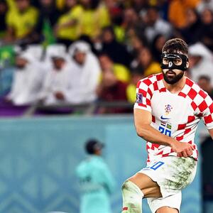 Zbog nje je dobio nadimak "Zoro": Znate li zašto hrvatski fudbaler Joško Gvardiol nosi crnu masku na utakmicama?