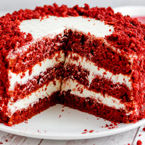 Pravi se lako, a izgleda BOŽANSTVENO! Crvena PLIŠANA TORTA za slavu, rođendan, doček Nove godine... (RECEPT)