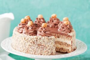 Havana torta od 6 sastojaka bez pečenja: Ukus joj je veličanstven, priprema laka i brza, a izgleda kao delo poslastičara