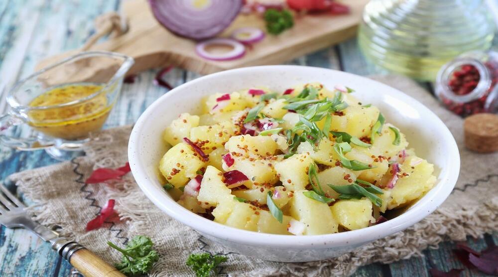 Najukusnija krompir  salata (RECEPT)