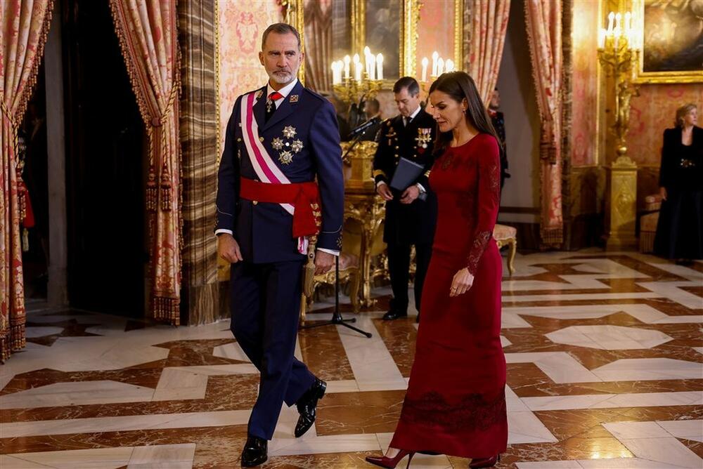 Kralj Felipe i kraljica Leticija na prijemu u Kraljevskoj palati u Madridu u januaru 2023. godine