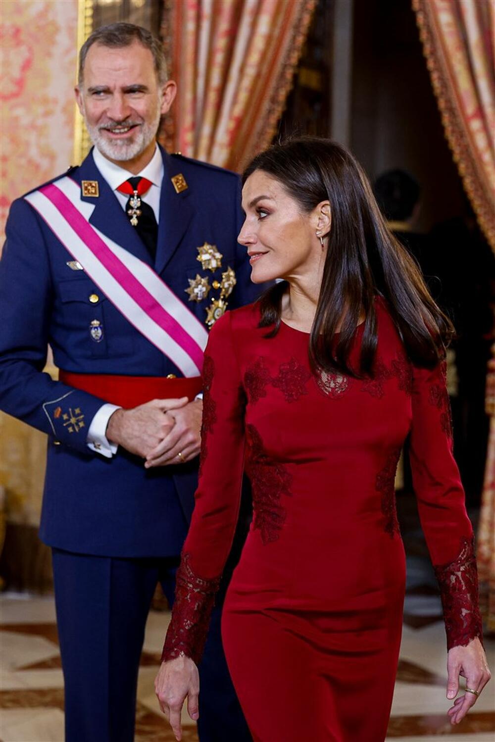 Kralj Felipe i kraljica Leticija na prijemu u Kraljevskoj palati u Madridu u januaru 2023. godine