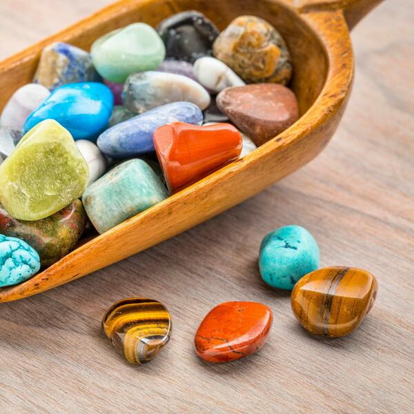 Privucite HARMONIJU I DOBRO RASPOLOŽENJE U SVOJ ŽIVOT: U tome će vam pomoći poludrago kamenje!