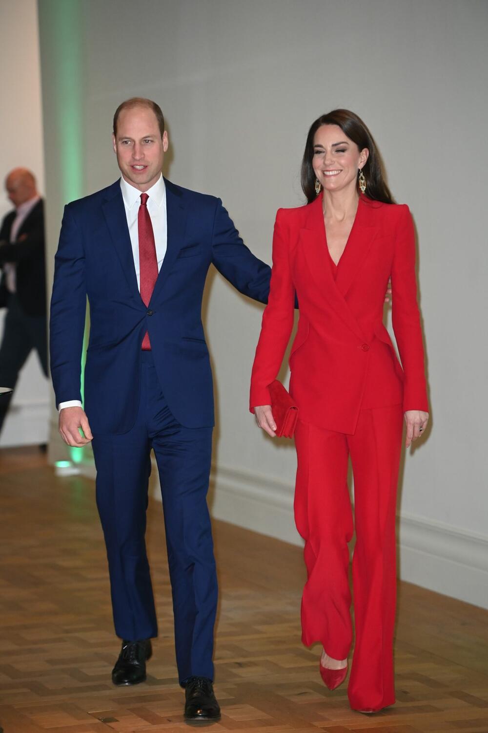 Princeza i princ od Velsa blistali su večeras u centru Londona 