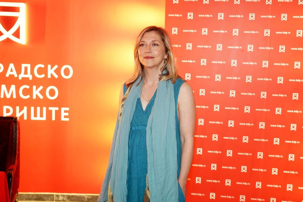 Malo ko zna da je naša pokojna glumica bila kuma Branke Katić