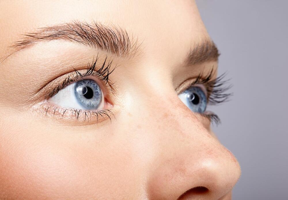 Koža oko očiju je osetljivija i zahteva kvalitetnu negu